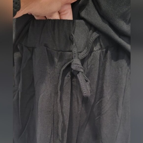 2 Piece Loungewear Set - Picture 4 of 6